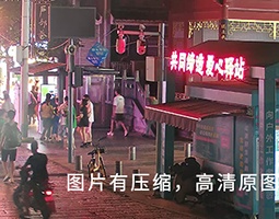 开宁慢直播智能球机：以科技为桥，让户部巷爱心岗亭的温情可触可感